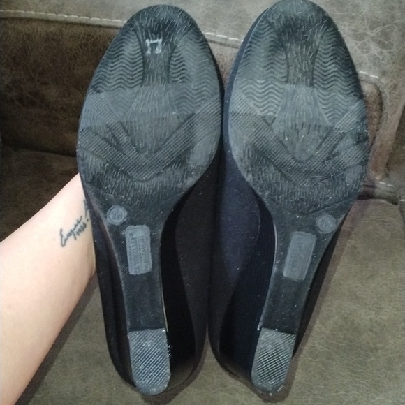 Seychelles 2.5" black wedges - Picture 5 of 7